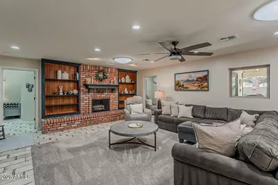 12810 N 17th Avenue, Phoenix, AZ 85029 - Photo 1