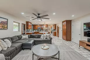 12810 N 17th Ave, Phoenix, AZ 85029 - Photo 7