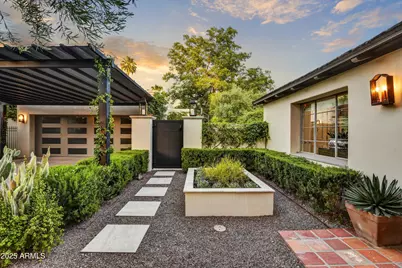 3007 N Manor Drive W, Phoenix, AZ 85014 - Photo 7