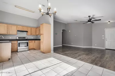 8757 W Griswold Road, Peoria, AZ 85345 - Photo 7