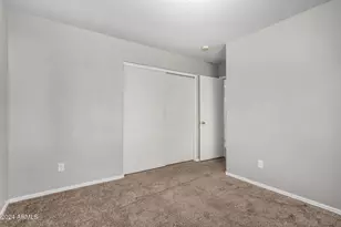 8757 W Griswold Rd, Peoria, AZ 85345 - Photo 15