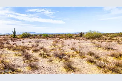 33639 W Villa Cassandra Way #213, Wickenburg, AZ 85390 - Photo 9