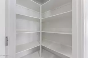 733 E Commonwealth Ave, Chandler, AZ 85225 - Photo 7