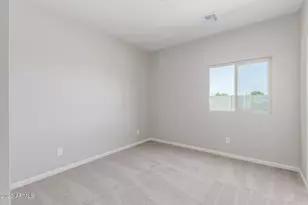 733 E Commonwealth Ave, Chandler, AZ 85225 - Photo 13