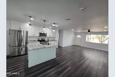 1173 E Cordova Avenue, Casa Grande, AZ 85122 - Photo 1