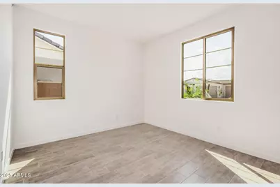 12360 W Parkway Lane, Avondale, AZ 85323 - Photo 13