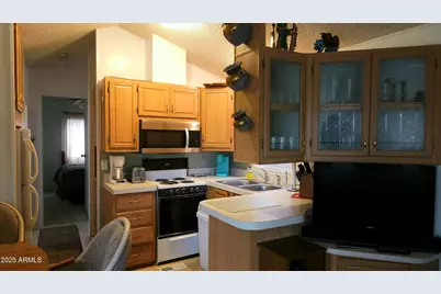 107 E Cholla Lane, Florence, AZ 85132 - Photo 3