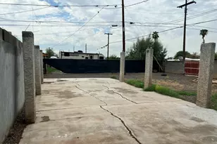 2951 W Holly St, Phoenix, AZ 85009 - Photo 25