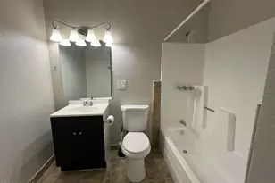 2951 W Holly St, Phoenix, AZ 85009 - Photo 7