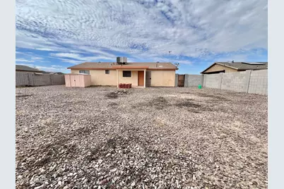 10931 W Benito Drive, Arizona City, AZ 85123 - Photo 15