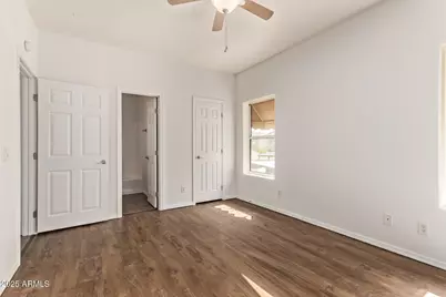 2950 W Louise Drive #204, Phoenix, AZ 85027 - Photo 13