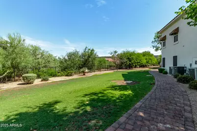 2950 W Louise Drive #204, Phoenix, AZ 85027 - Photo 27