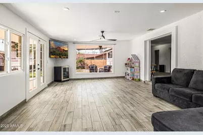 10209 E Jones Avenue, Mesa, AZ 85208 - Photo 5