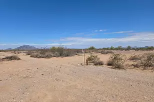 426Xx W Montebello Ave, Tonopah, AZ 85354 - Photo 1