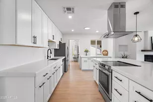 11220 N 109th Ave, Sun City, AZ 85351 - Photo 17