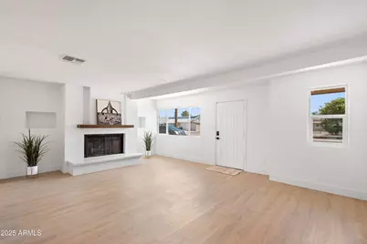 11220 N 109th Avenue, Sun City, AZ 85351 - Photo 13