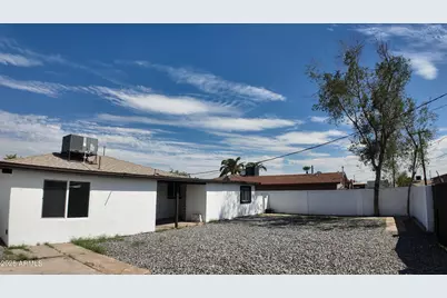 1340 N 38th Drive, Phoenix, AZ 85009 - Photo 23