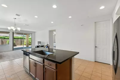 15808 N 109th Drive, Sun City, AZ 85351 - Photo 9