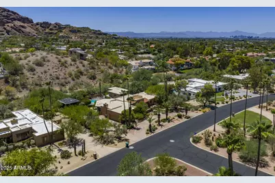 4737 E Valley Vista Lane, Paradise Valley, AZ 85253 - Photo 49