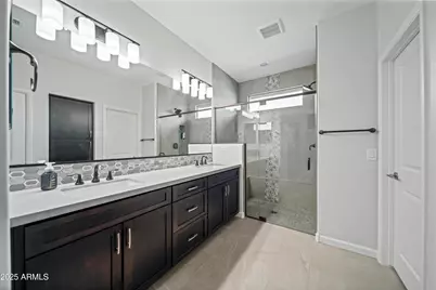 3399 Phantom Street, Wickenburg, AZ 85390 - Photo 11