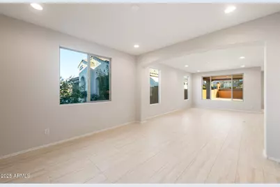 26637 W Kimberly Way, Buckeye, AZ 85396 - Photo 5