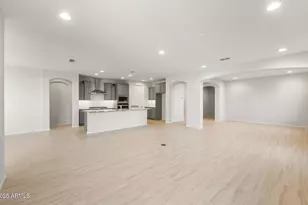 26637 W Kimberly Way, Buckeye, AZ 85396 - Photo 11