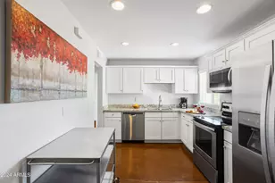 7702 E Verde Ln, Scottsdale, AZ 85251 - Photo 29