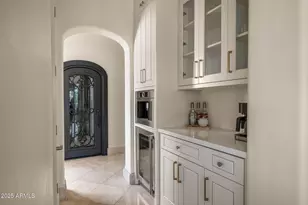 4490 E Valley Vista Ln, Paradise Valley, AZ 85253 - Photo 17