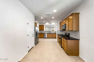 16230 W Pinnacle Vis Dr, Surprise, AZ 85387 - Photo 7