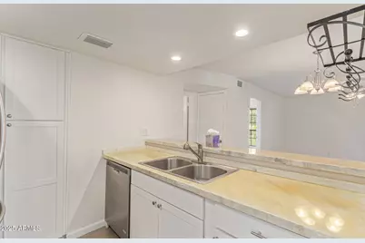 1351 N Pleasant Drive #1016, Chandler, AZ 85225 - Photo 9