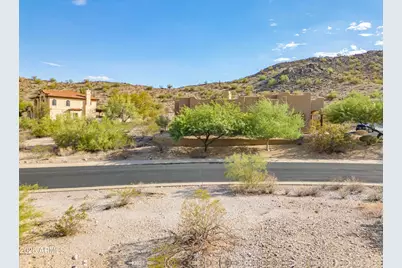 18292 W Santa Alberta Lane #26, Goodyear, AZ 85338 - Photo 15