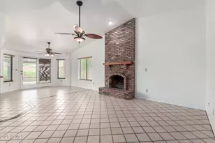 19202 N 32nd Dr, Phoenix, AZ 85027 - Photo 11