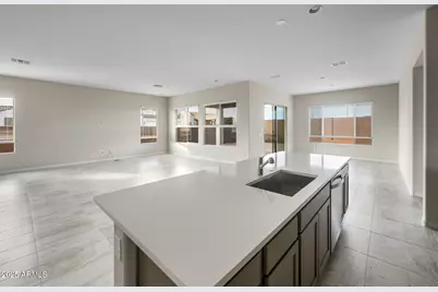 16092 W Red Bird Road, Surprise, AZ 85387 - Photo 19