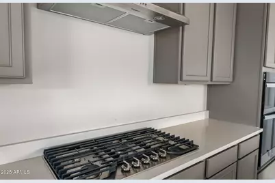 16092 W Red Bird Road, Surprise, AZ 85387 - Photo 17