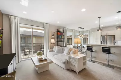 17850 N 68th Street #3027, Phoenix, AZ 85054 - Photo 1