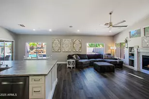 23673 N 81st Dr, Peoria, AZ 85383 - Photo 17