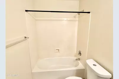 13927 W Port Royale Lane, Surprise, AZ 85379 - Photo 35