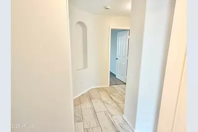 13927 W Port Royale Lane, Surprise, AZ 85379 - Photo 37