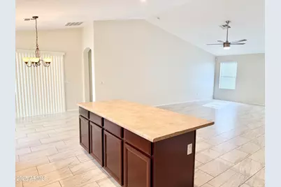 13927 W Port Royale Lane, Surprise, AZ 85379 - Photo 15