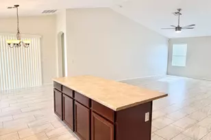 13927 W Port Royale Ln, Surprise, AZ 85379 - Photo 15