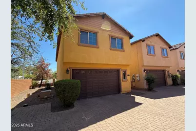 2062 E Heartwood Lane, Phoenix, AZ 85022 - Photo 1