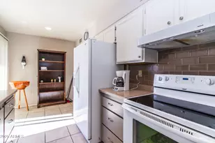 13404 W Copperstone Dr, Sun City West, AZ 85375 - Photo 11