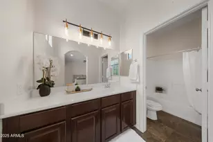 456 N 168th Dr, Goodyear, AZ 85338 - Photo 15