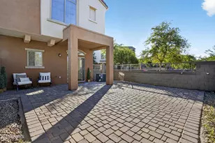 456 N 168th Dr, Goodyear, AZ 85338 - Photo 21