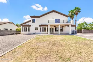 781 N Bristol Ln, Gilbert, AZ 85234 - Photo 51