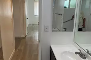 10419 W Snead Dr, Sun City, AZ 85351 - Photo 9