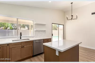 1537 W Page Avenue, Gilbert, AZ 85233 - Photo 17