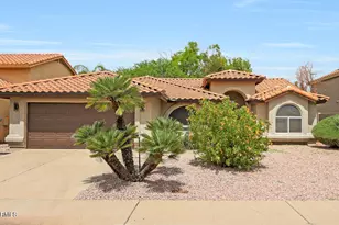 4520 E Desert Cactus, Phoenix, AZ 85032 - Photo 1
