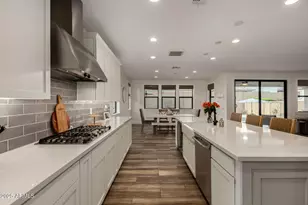 9810 E Resistance Ave, Mesa, AZ 85212 - Photo 13