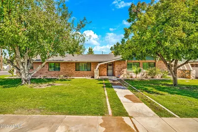 8027 N 58th Avenue, Glendale, AZ 85302 - Photo 1